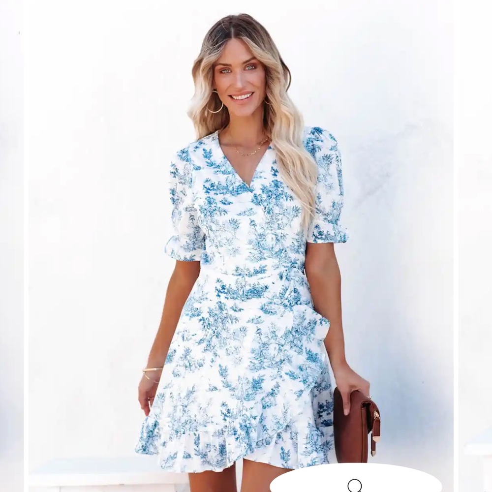 Mayflower Vici dress, only worn once great condition. Blue and white